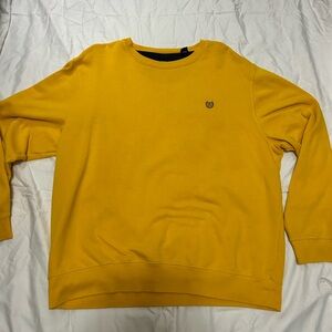 yellow very oversized crewneck